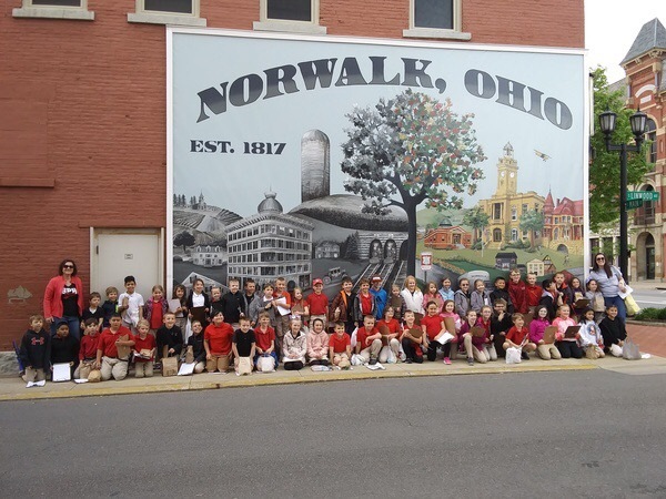 2ND Grade in front of the City of Norwalk mural